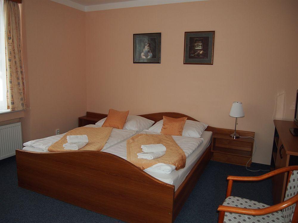 Lyzarska Bouda Domovina Hotell Špindlerŭv Mlýn Exteriör bild
