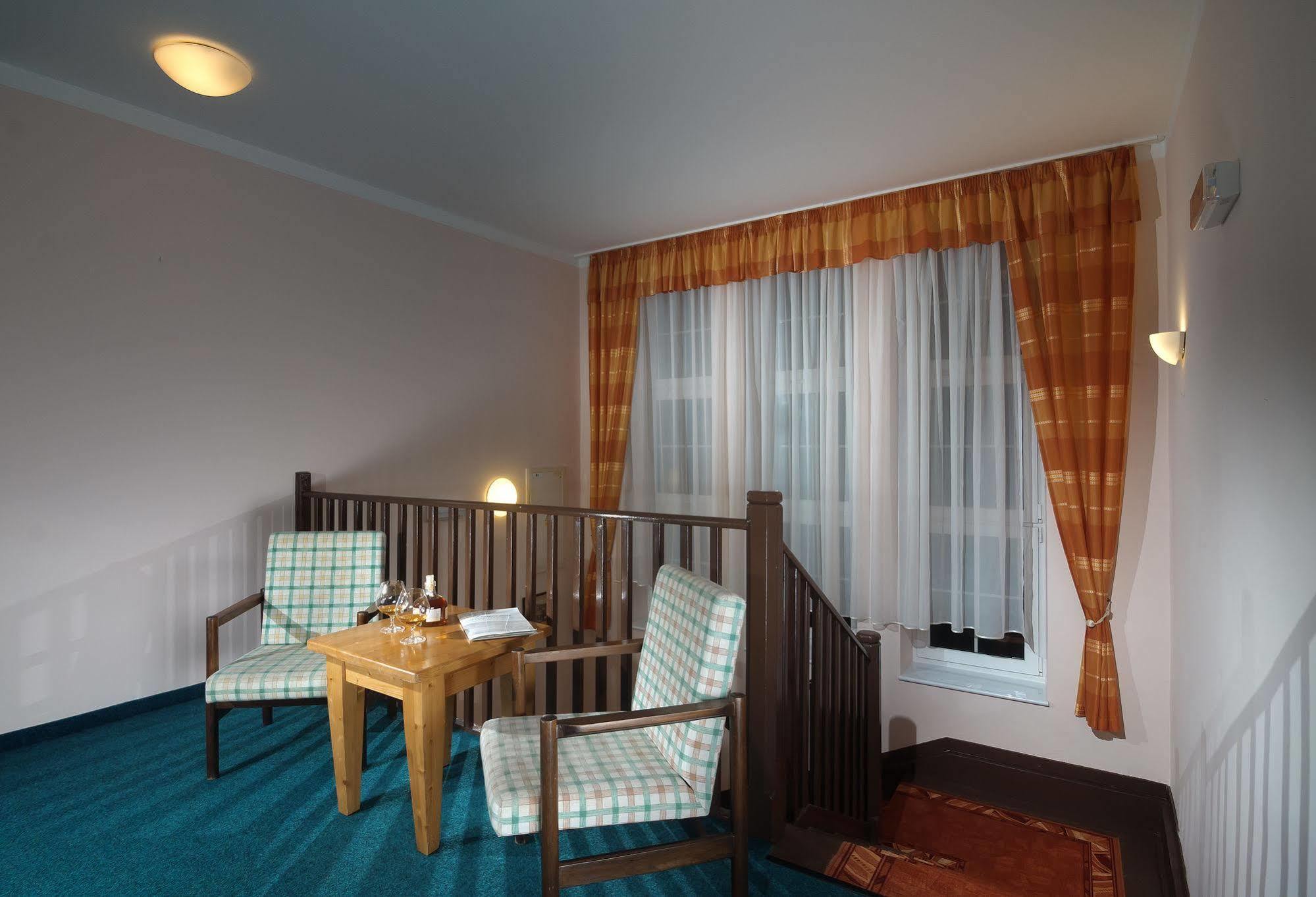 Lyzarska Bouda Domovina Hotell Špindlerŭv Mlýn Exteriör bild