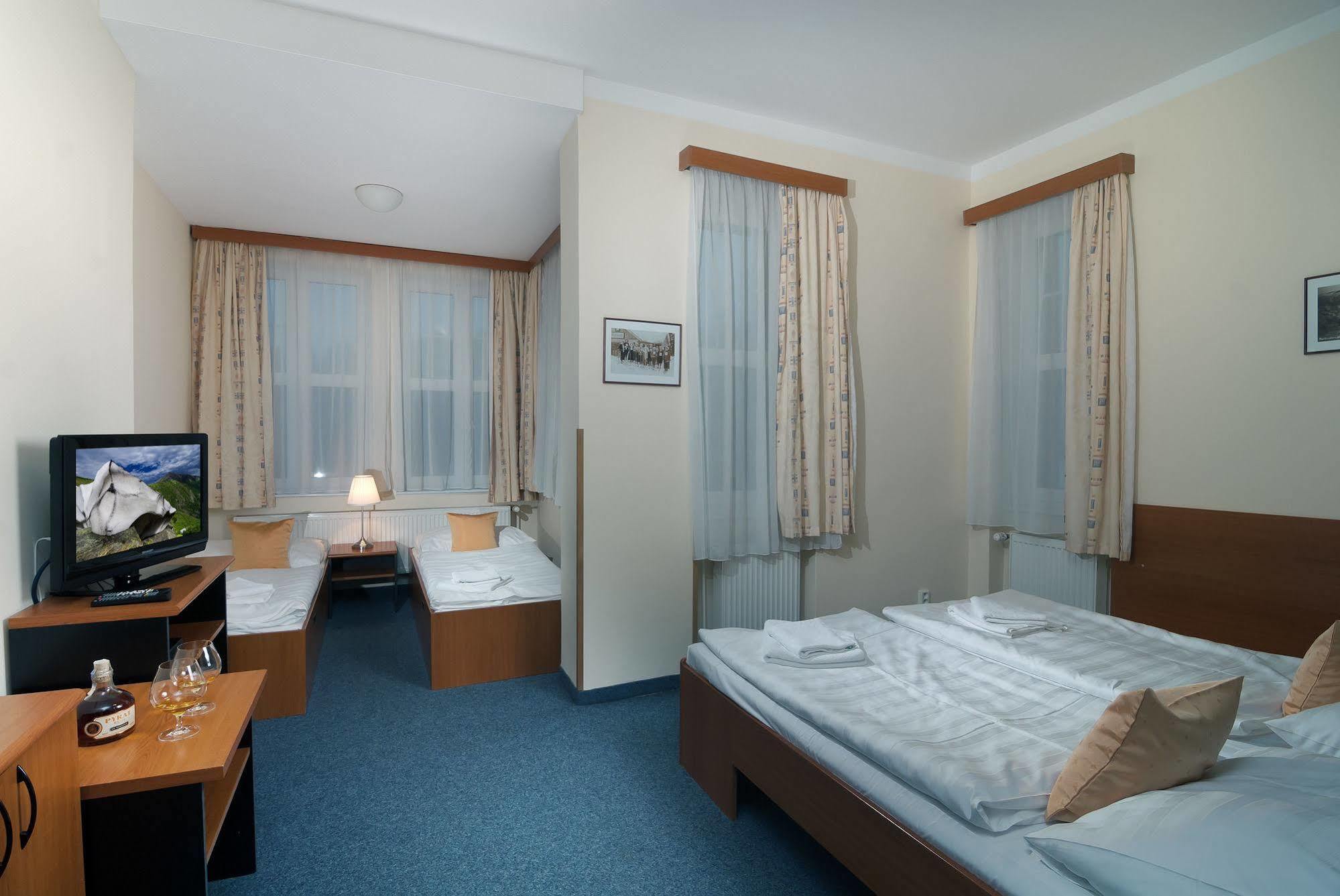 Lyzarska Bouda Domovina Hotell Špindlerŭv Mlýn Exteriör bild