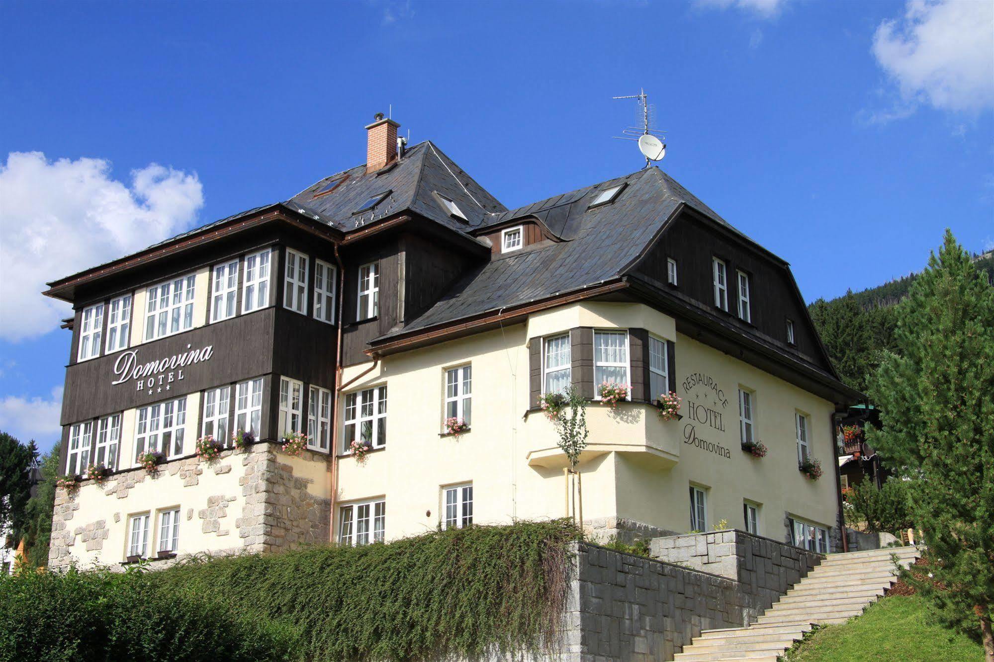 Lyzarska Bouda Domovina Hotell Špindlerŭv Mlýn Exteriör bild